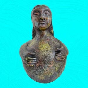 Vtg Peruvian Folk Art Pottery Figurine Chulucanas 10” Black Multicolor Overwash